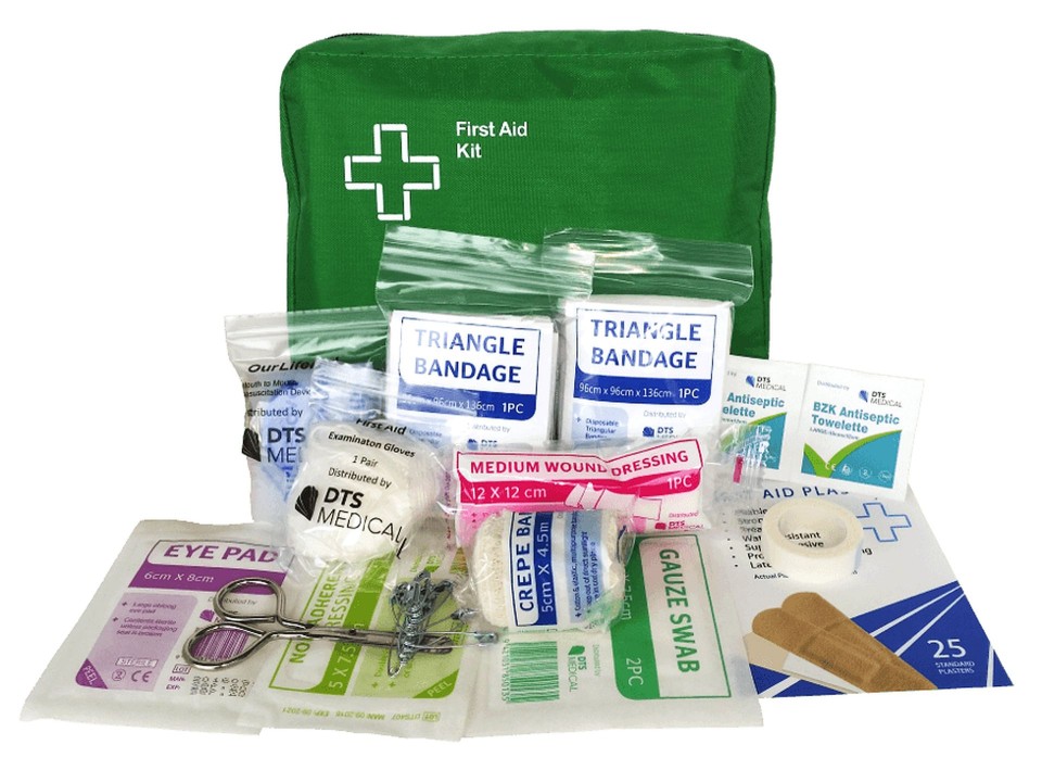 DTS First Aid Kit Lone Worker Ecconomy Soft Fold Out Pack 